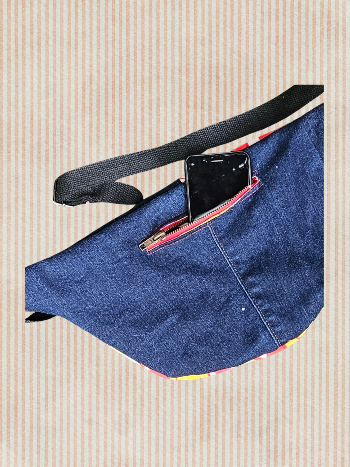 Sac banane Upcyclé - Eagle Eye Cherry