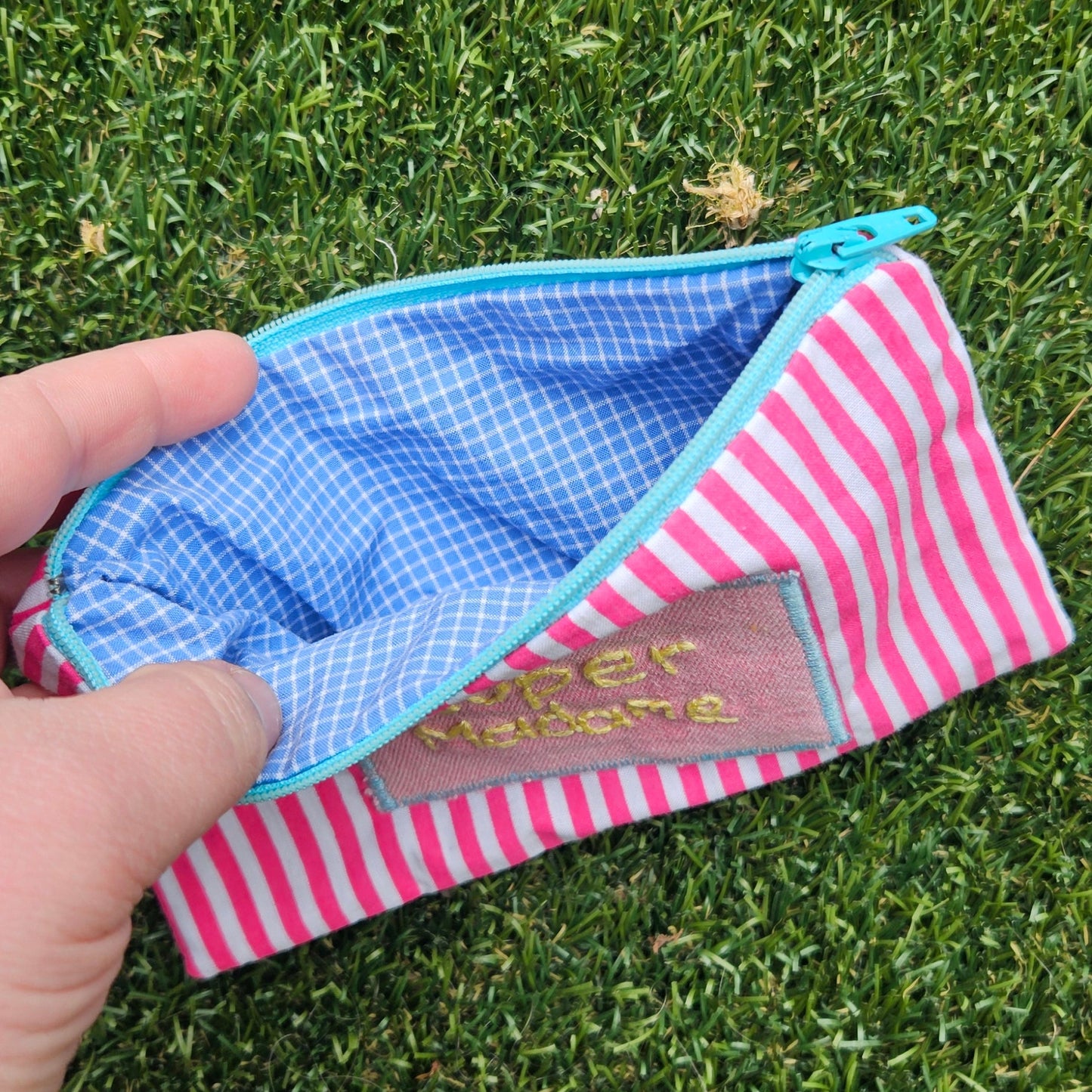 Mini-Pochette brodée
