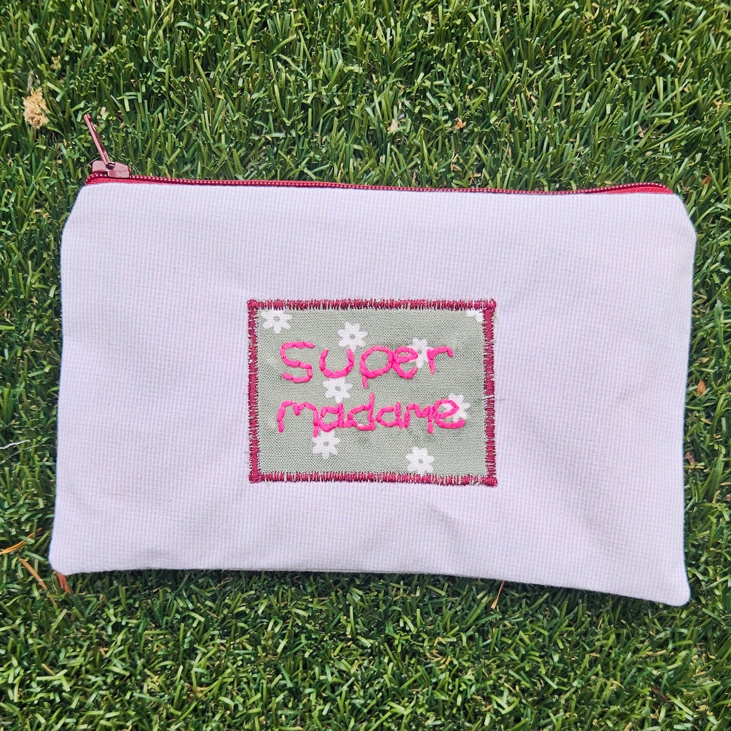 Mini-Pochette brodée